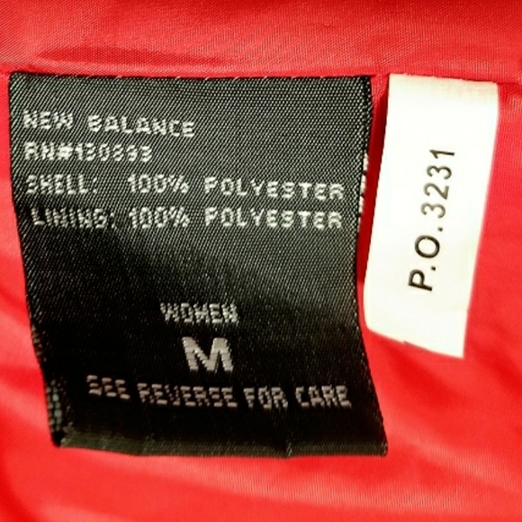 New Balance Puffer Quilt Tech Vest - Picture 10 of 10